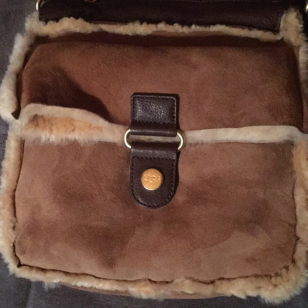 Over the shoulder purse UGG